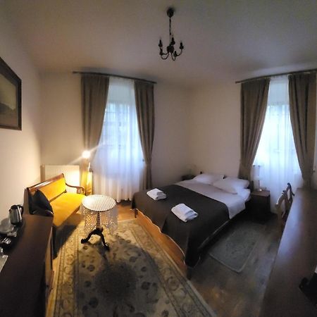 Zamek Na Wodzie W Wojnowicach Bed & Breakfast Wojnowice  Exterior photo