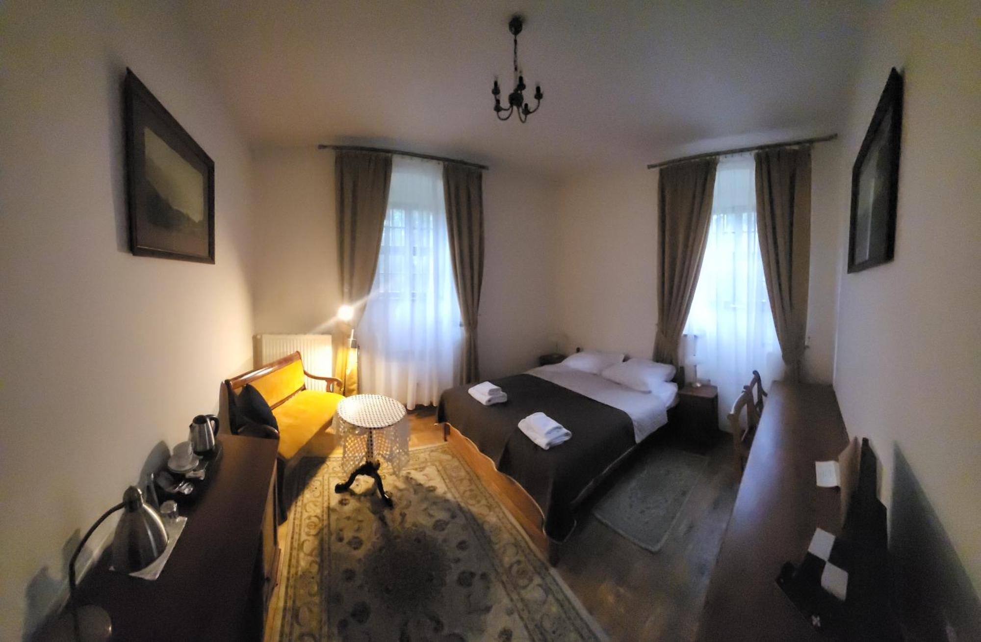 Zamek Na Wodzie W Wojnowicach Bed & Breakfast Wojnowice  Exterior photo