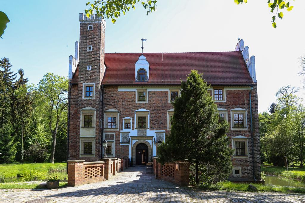 Zamek Na Wodzie W Wojnowicach Bed & Breakfast Wojnowice  Exterior photo